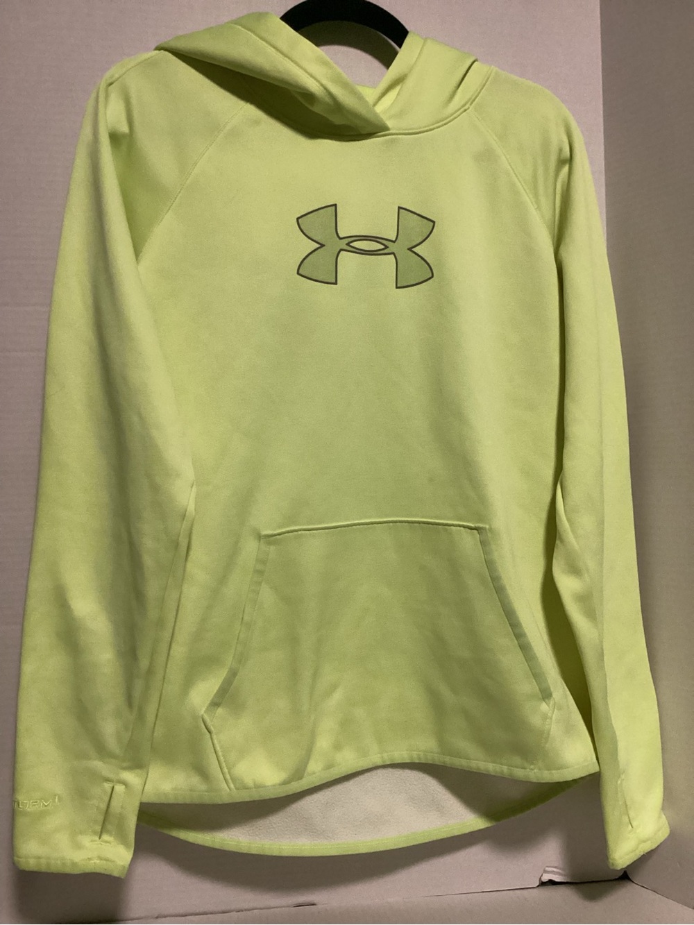 Under Armour Women's Neon Lime Pullover Hoodie Size L